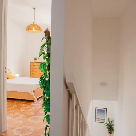 La Casa Di *
